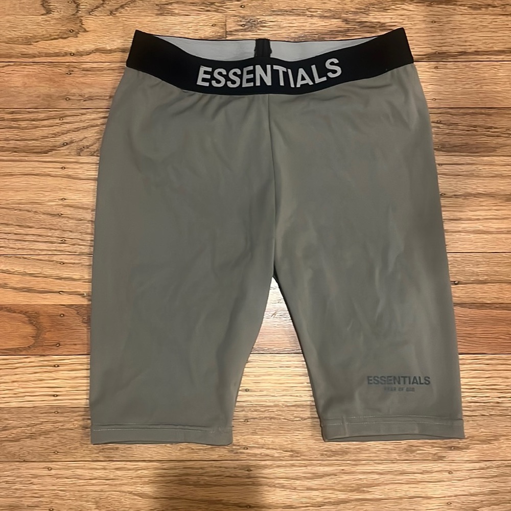 Essentials biker shorts